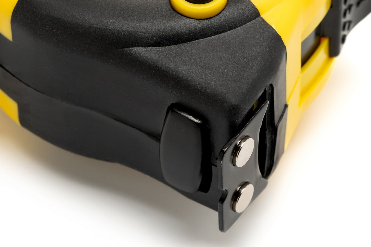 Рулетка MASTERTOOL 5 м×25 мм з магнітами 2 фіксатори кнопка STOP покриття TPR нейлонове покриття 64-5025 view 4