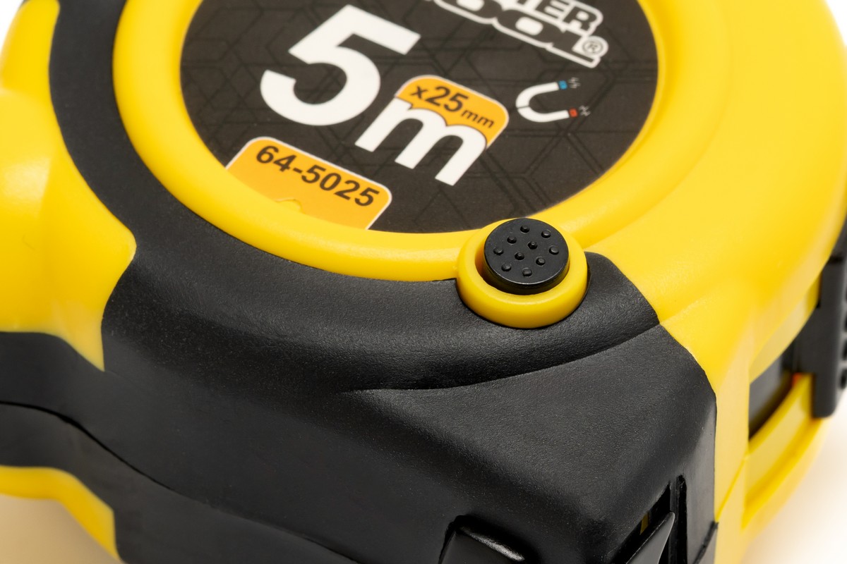 Рулетка MASTERTOOL 5 м×25 мм з магнітами 2 фіксатори кнопка STOP покриття TPR нейлонове покриття 64-5025 view 5