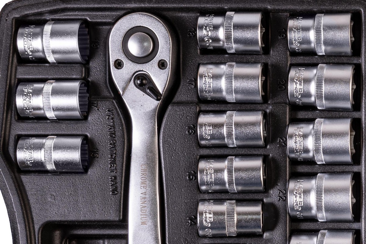Набір інструментів MASTERTOOL PROFI ½" 32 шт 8-32 мм CrV50BV30 протиударний кейс 78-4032 view 4