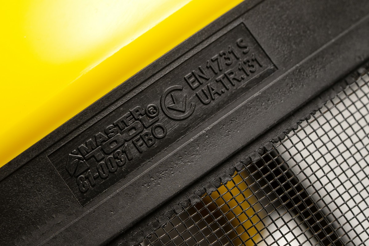 Щиток захисний газонокосильника MASTERTOOL з наголовником з металевою сіткою 81-0016 view 4