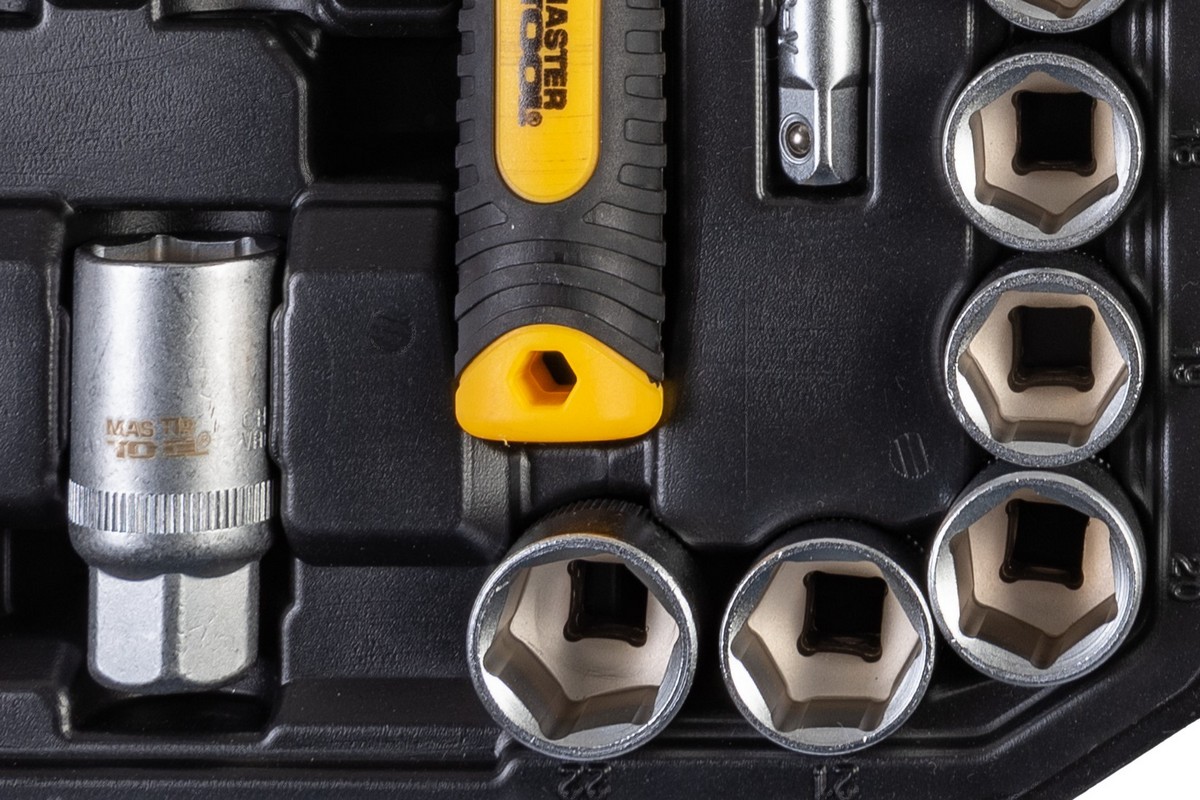 Набір інструментів MASTERTOOL ⅜" 39 шт 8-22 мм CrV кейс з металевими замками 78-3039 view 5